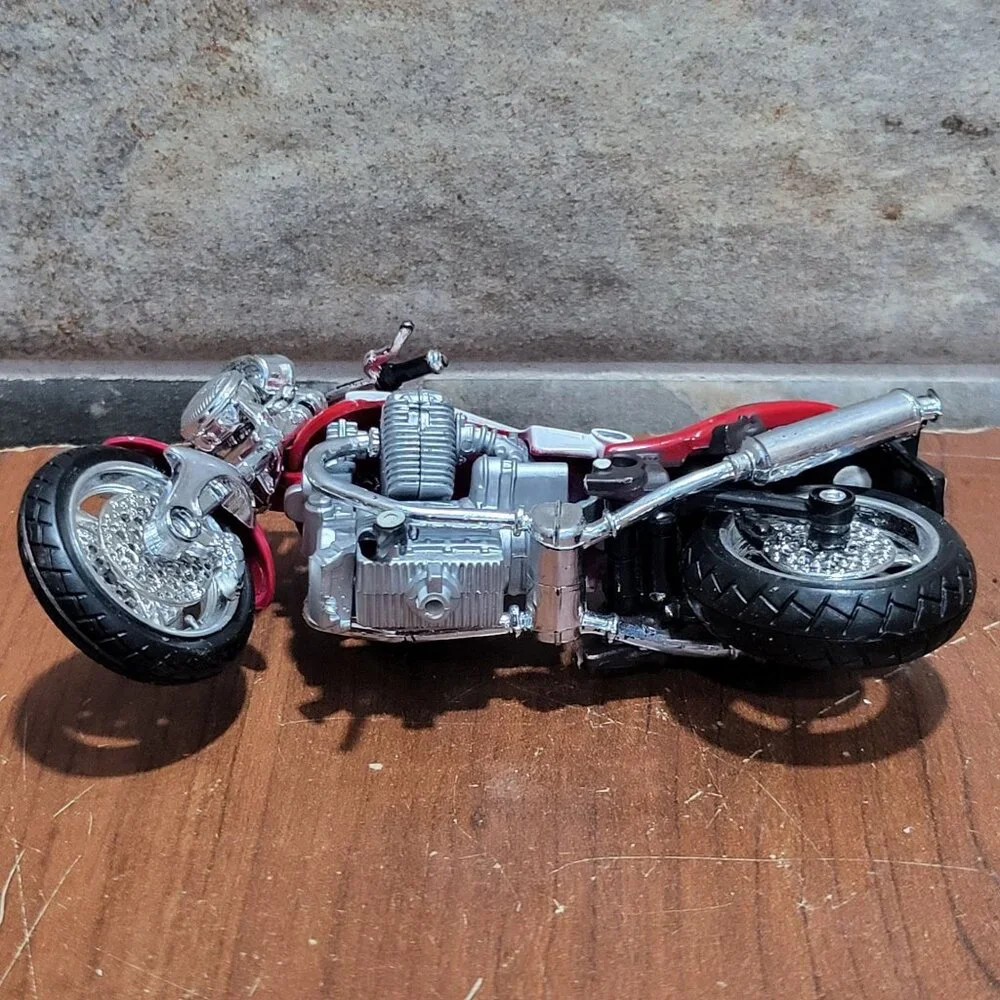 Maisto V10 Centauro Motorcycle Model 1998 Diecast 1:18